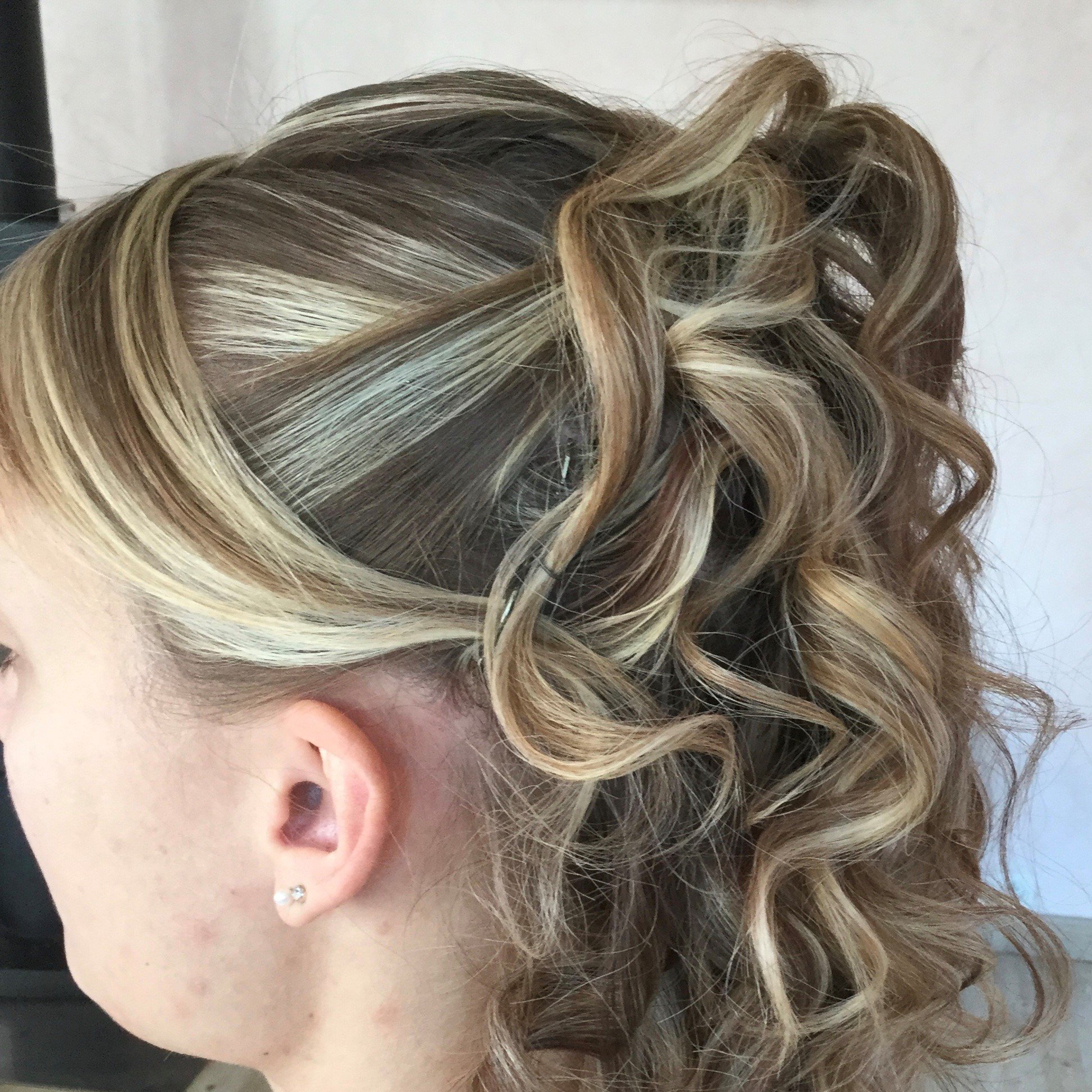 Corinne Coiffure - Nogent l'Artaud